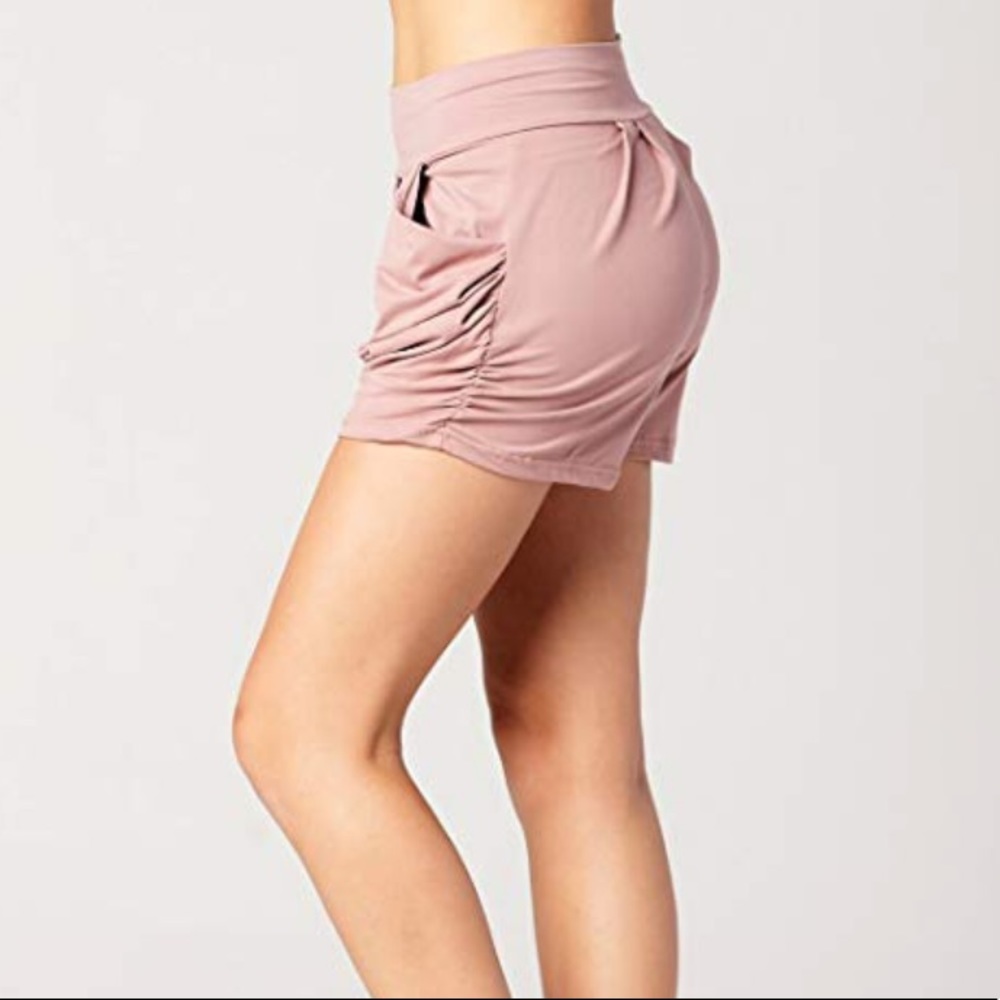 Buttery soft mauve shorts 🌛 - Picture 3 of 4